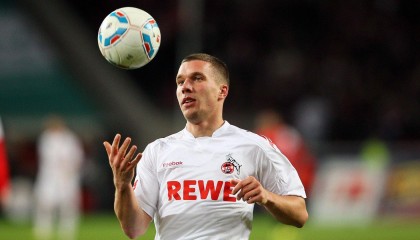 【九游体育】曼城青训瑰宝再遭重创 无对抗伤退引担忧 新帅确认德拉普高挂免战牌近两月