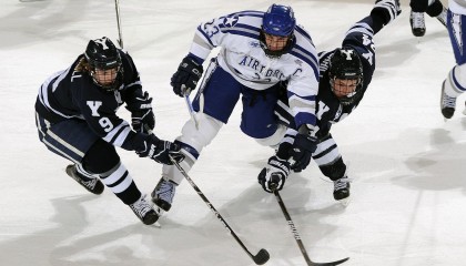 九游体育入口-曼晚前瞻曼市德比，五大看点聚焦，阿莫林能否率曼联首取英超连胜？