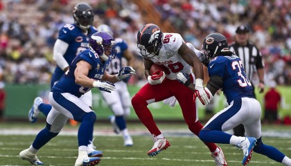 九游体育官网_意甲焦点战，帕尔马主场激战亚特兰大，新援门神铃木彩艳迎考验，斯卡马卡领衔锋线反击