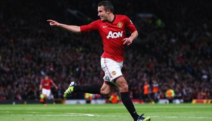 九游娱乐-世界杯历史射手王座次终定，克洛泽16球独占鳌头，罗纳尔多15球留传奇