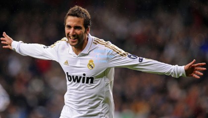 九游体育下载|NBA总决赛巅峰对决，凯尔特人险胜勇士，塔图姆荣膺FMVP