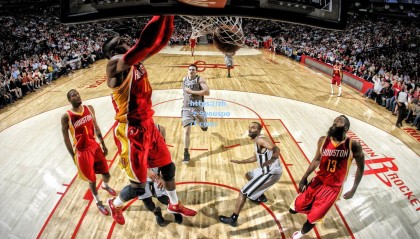 九游体育官网-CBA新赛季揭幕战火爆上演，辽宁本钢力克广东宏远，张镇麟狂砍35分创生涯新高