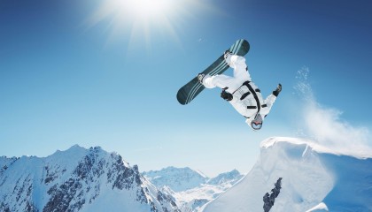 【九游体育下载】加纳乔回应曼联生涯转折，无憾过往，专注未来新征程