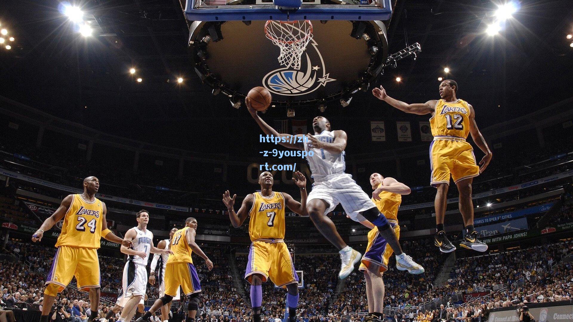 NBA总决赛激战正酣 勇士队逆转取胜扳平大比分